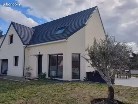 maison 5 pièces 136 m²