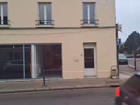 local commercial 37 m² rosny-sur-seine