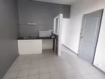 studio 1 pièce 19 m²