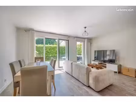 appartement 2 pièces 55 m²
