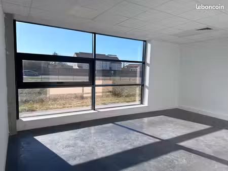 bureaux à louer - longueau - 144m²