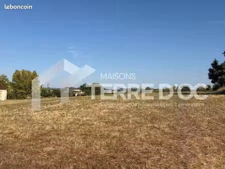 terrain 569 m² puygouzon