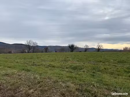 terrain 1 087 m² verdalle