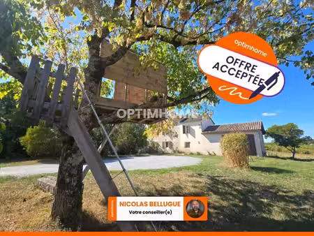 maison 3 chambres avec garage et vue dégagée