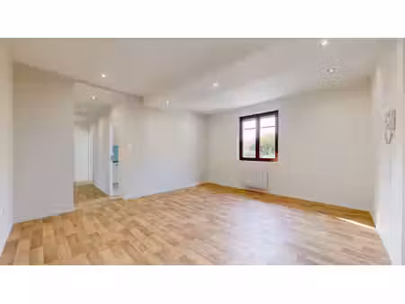 appartement hoenheim 3 pièces 70 m2 - parking - cave