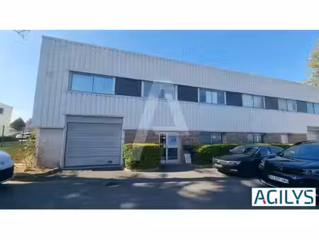 location local d’activités 385m² à 878m²