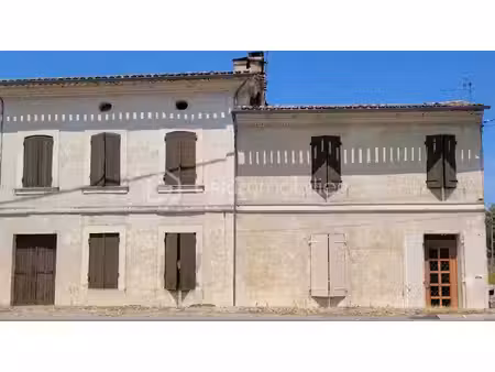 maison ancienne de 160 m² à abzac