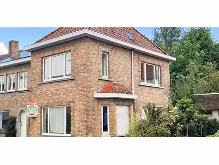 maison à louer à assebroek pour € 1.170 avec 3 chambres à coucher