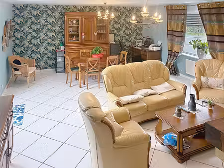 maison ernee 5 pièce(s) 150 m2