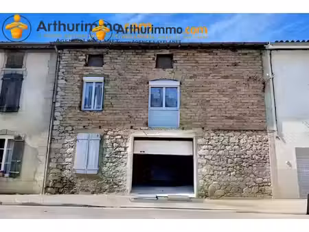 à vendre – maison en pierre avec jardin  garage et atelier – bélesta