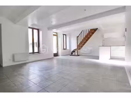 maison de ville de 105 m² à charny