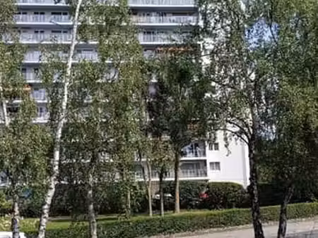 l’appartement n° 67 au 17e étage à droite