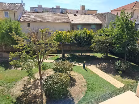 particulier vend t3/4 en centre ville 159900 euros