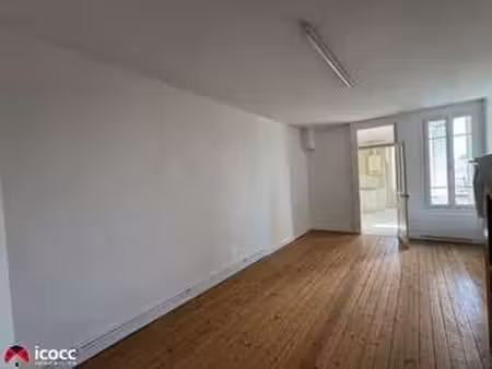 location appartement 4 pièces à luçon (85400) : à louer 4 pièces / 104m² luçon