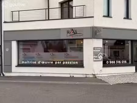 location bureaux et commerces aux sables-d'olonne (85100) : à louer / 22m² les sables-d'ol