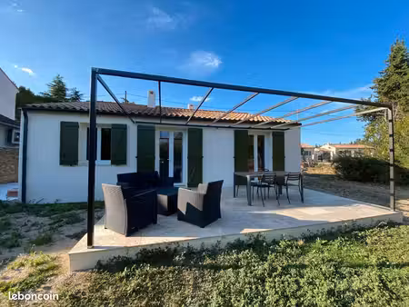 maison 74m2 pernes-les-fontaines