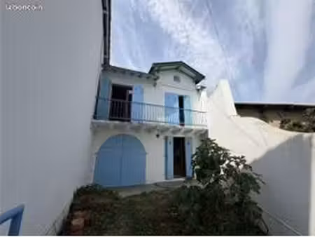 vend maison de village à verdun/garonne