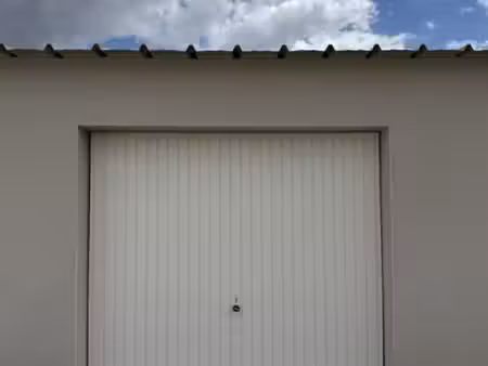 garage/box 6 m² semeac
