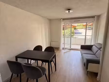 t2 meublé 35 m² – nangy – balcon – parking couvert - accès sécurisé