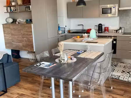 t2 meublé 52m2 centre ville
