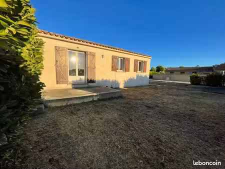 maison individuelle 75 m² – 3 chambres – jardin – garage – climatisation