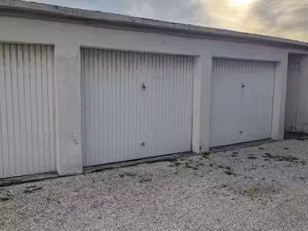 location garage les sablette