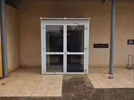 local commercial