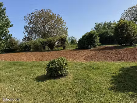 terrain 918 m² sainte hermine