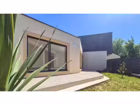 mantes-la-ville - maison rénovée - 110 m² - 4 chambres - dpe a - terrain de 586 m²