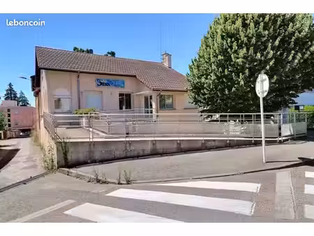 local commercial