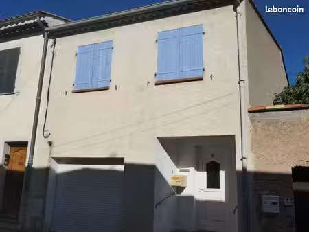 maison de ville avec jardinet (110 m2 + garage)