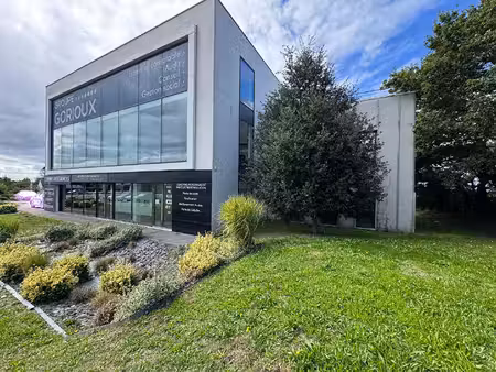 a louer local commercial 150 m2