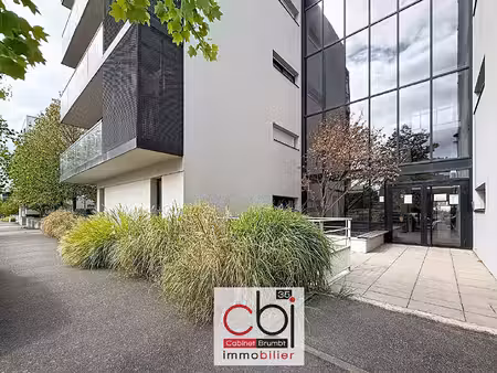 exclusivité cbi35 - chantepie appartement t4 84 m² 3 chambres dernier étage terrasse - gar