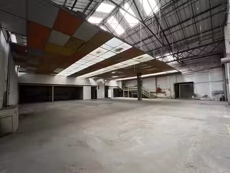 arques : ensemble immobilier avec hangar  terrain constructible et bureaux