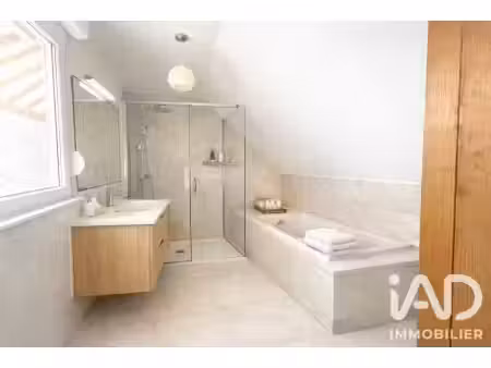 vente maison traditionnelle 8 pièces