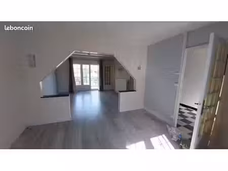 maison semi-individuelle 85 m² garage