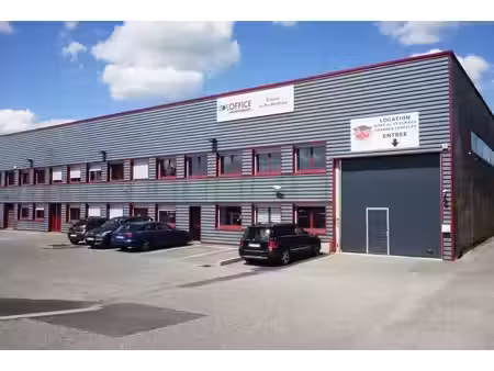 location local d’activités caluire-et-cuire 69300 22m² à 294m²