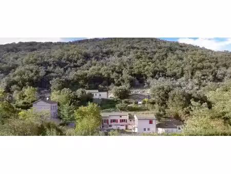 saint-jean-du-pin – maison ancienne de 100 m² avec piscine sur 2040 m² de terrain  au calm