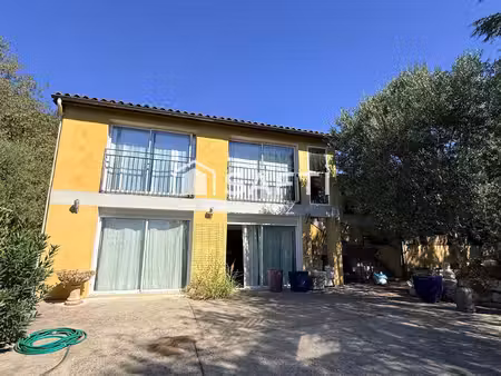 maison 265m2 sur 5000m2 de parcelle