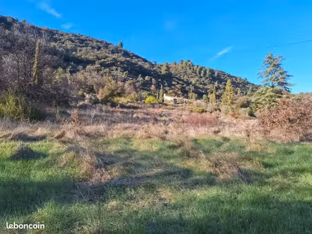 terrain 1 300 m² allemagne en provence