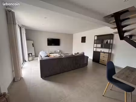 maison entièrement rénovée en 2024 – 87 m² – laversines