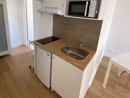 grand studio pour étudiant(e)