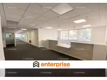 vente bureaux lacroix saint ouen 60610 480m²