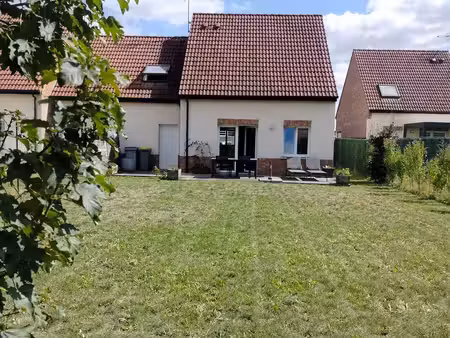 maison à artres (59269)