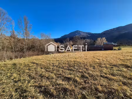 vente terrain 2510 m² noyers-sur-jabron (04200)