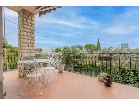 maison avec appartement indépendant tout confort à carpentras