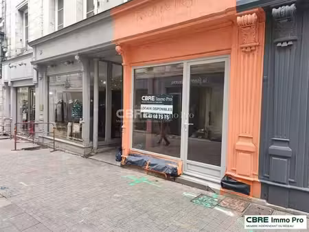 location commerce poitiers 49 m²