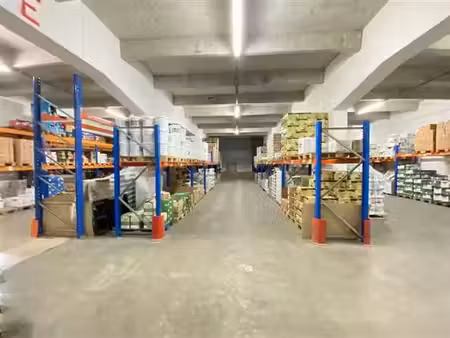 location local d'activités orly 1 750 m²