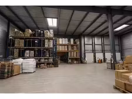 location local d'activités moussy le neuf 5 000 m²