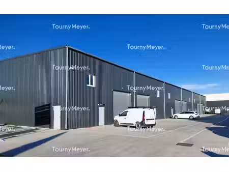location local d’activités 530m²